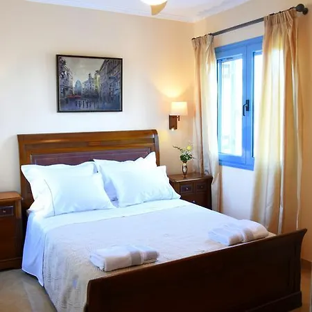 Pensionat Amforeas Retreat